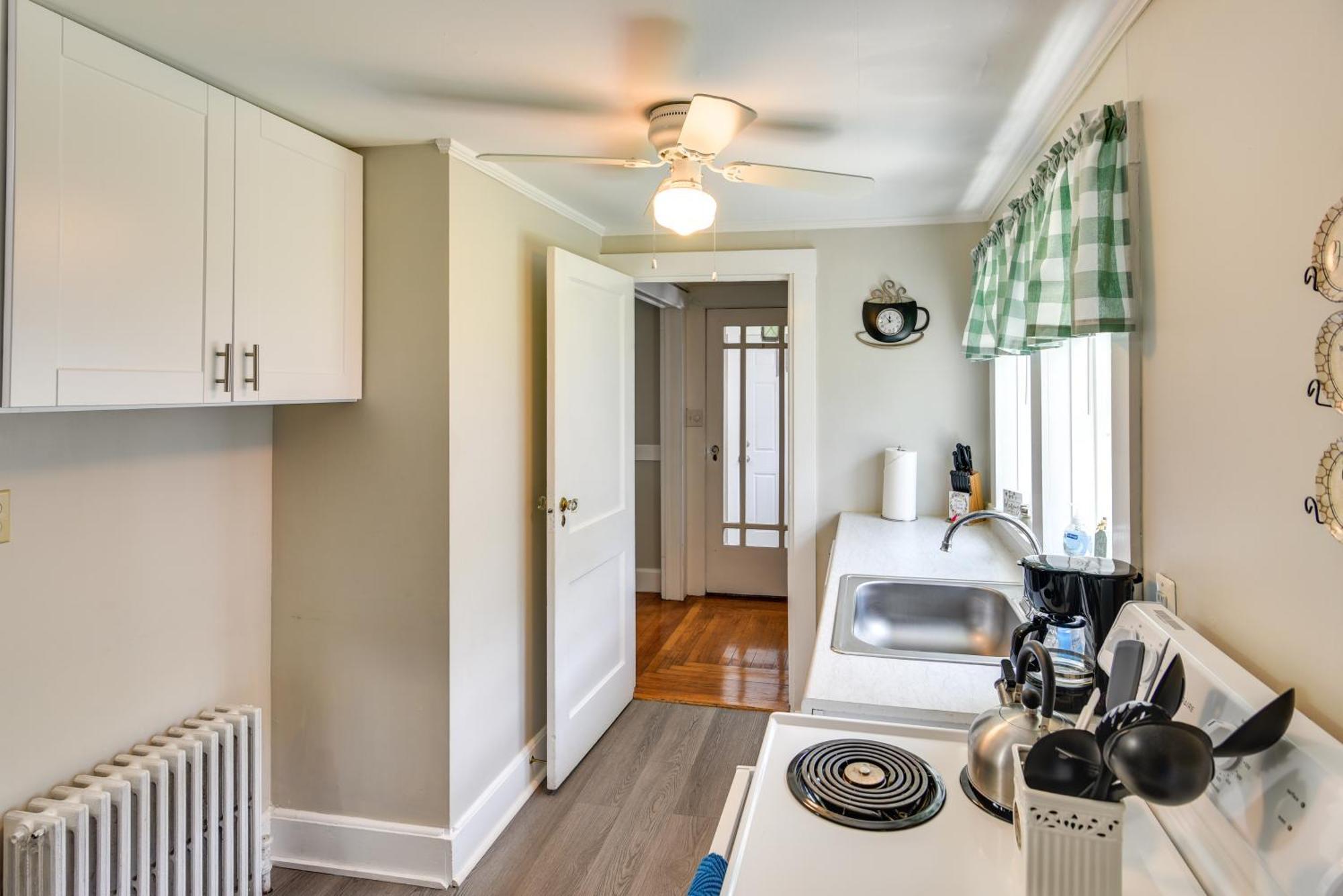 Newport House Less Than 3 Mi To Beaches And Bowens Wharf! Exteriör bild
